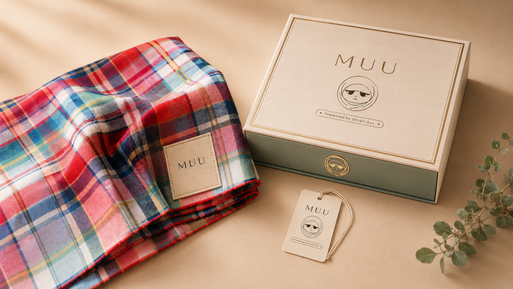 MUU Premium Packaging & Scarf with Onigiri kun